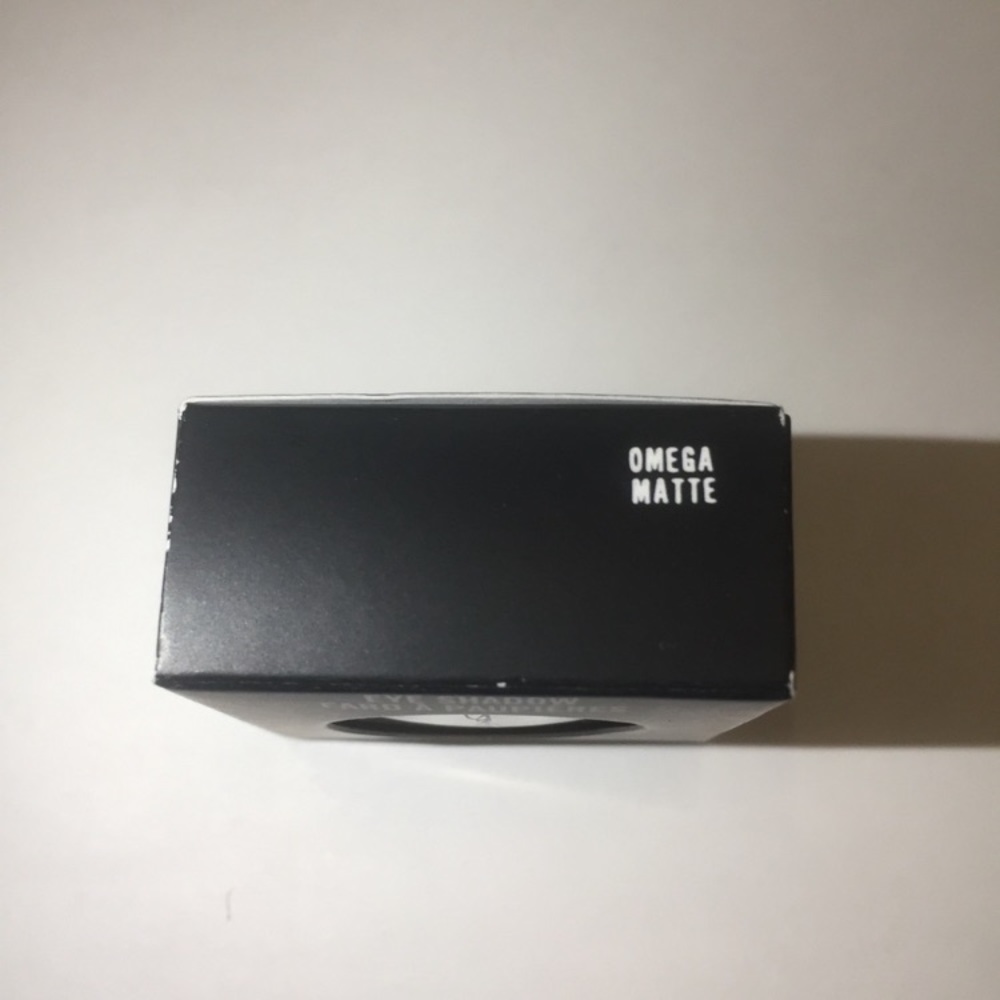 Mac eye shadow - Picture 2 of 3